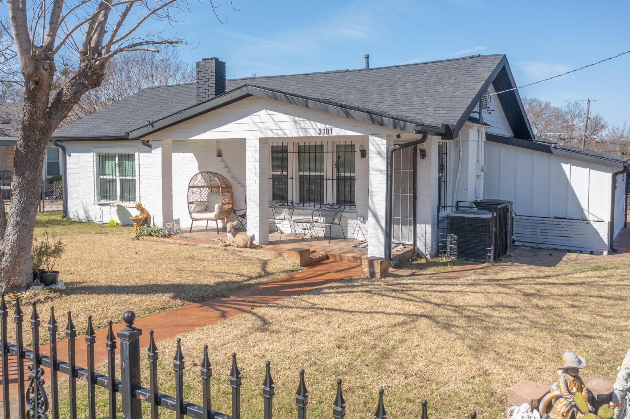 3101 Ouida Avenue Dallas TX 75211