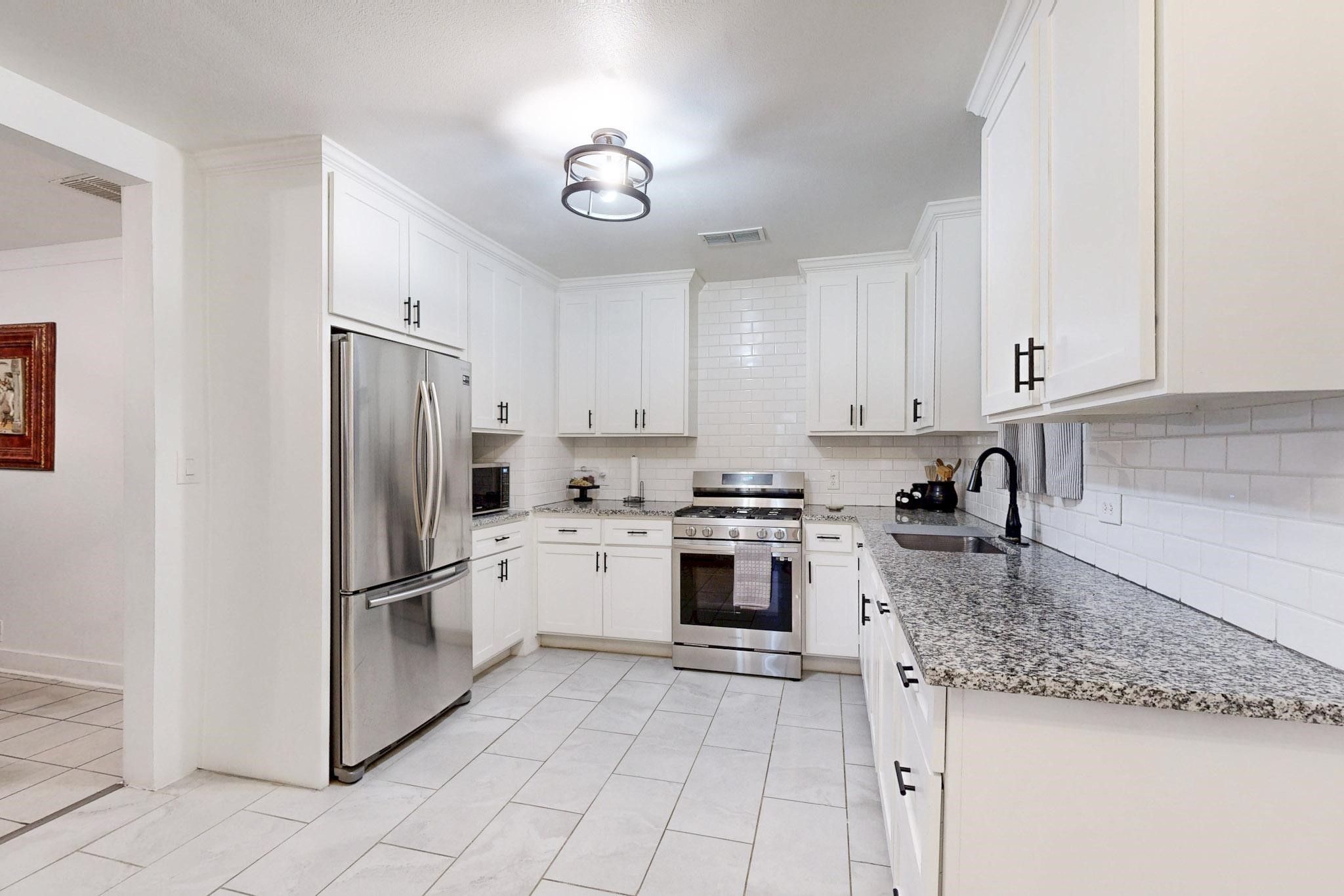 3101 Ouida Avenue Dallas TX 75211