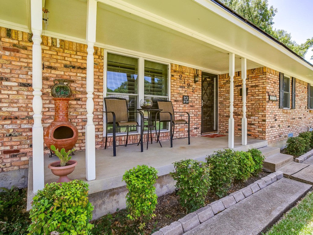 2122 Lansdowne Drive Garland TX 75040