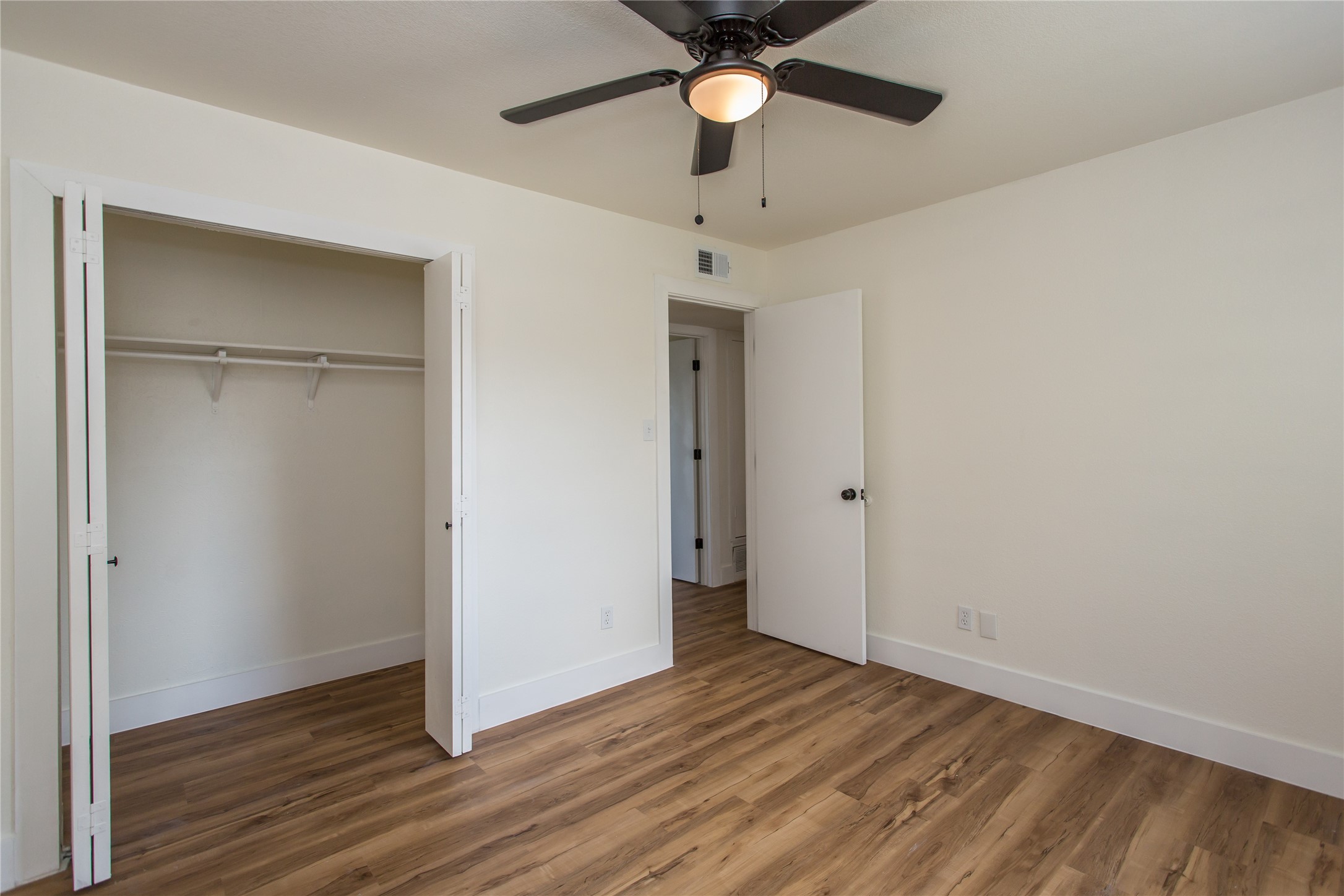 2213 Havenwood Drive Arlington TX 76018