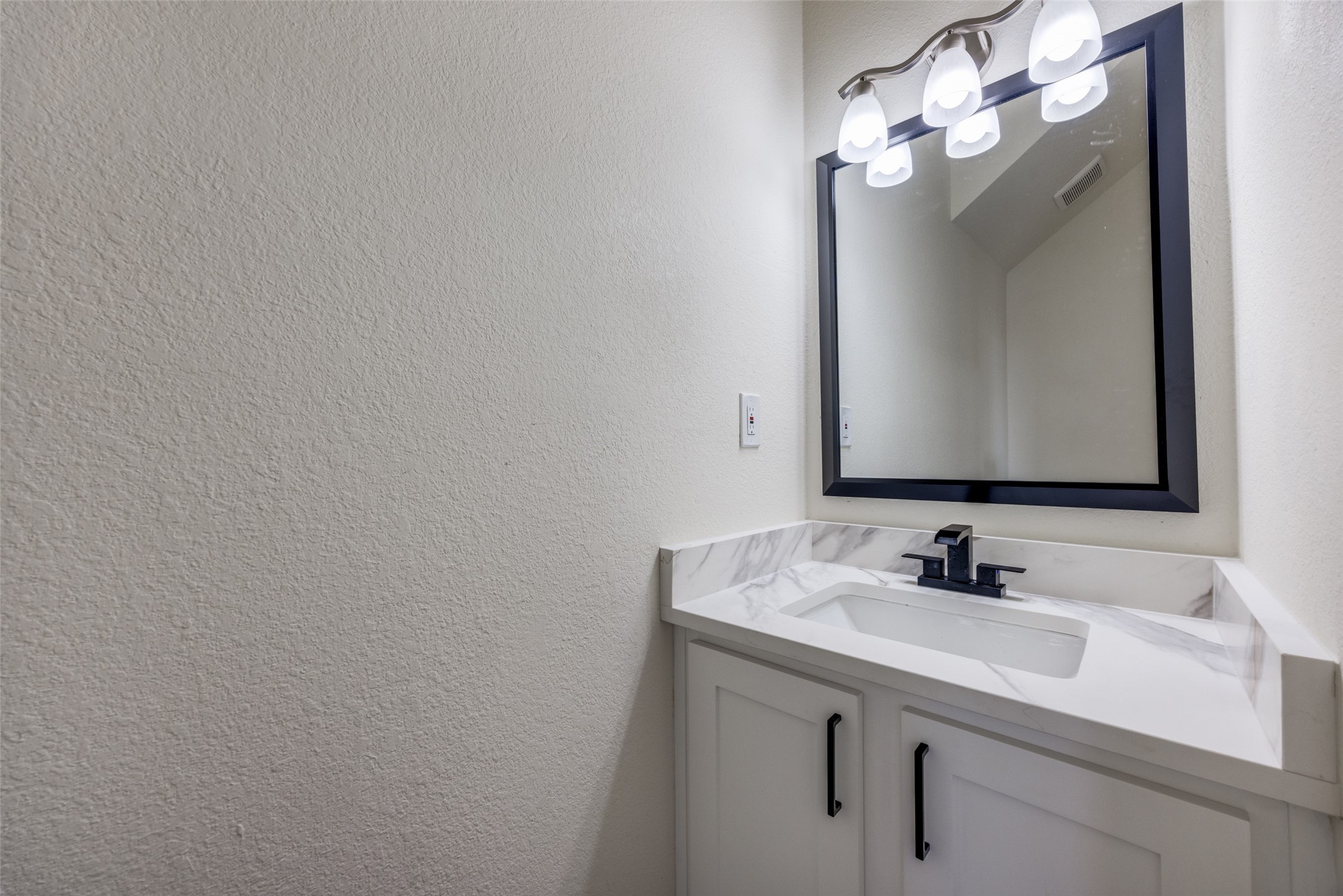 471 Meadowview Circle Van Alstyne TX 75495