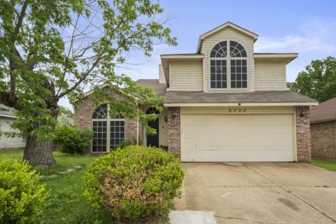 6702 Pecanwood Drive Arlington TX 76001