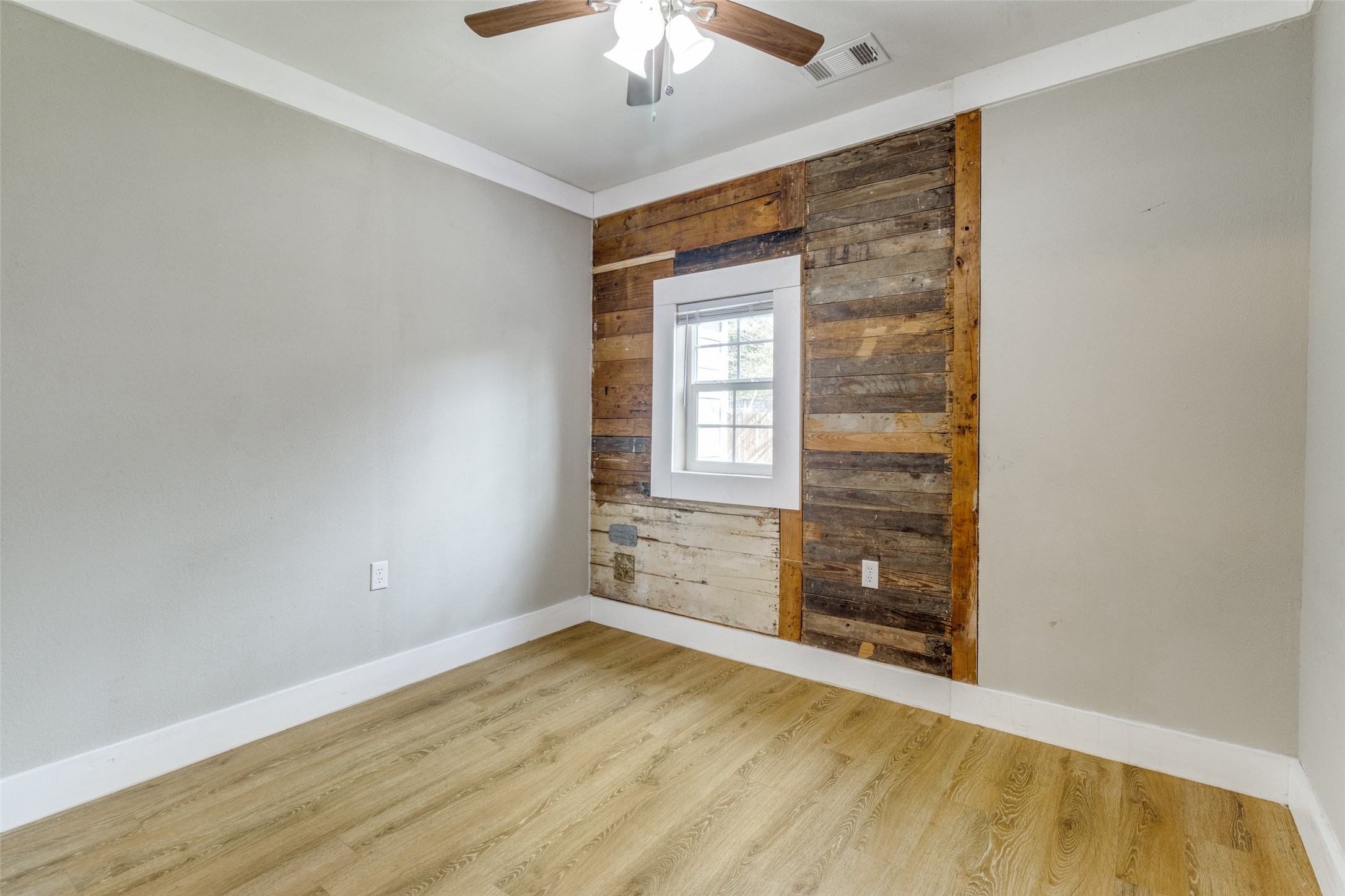 1110 Chestnut Street Bonham TX 75418