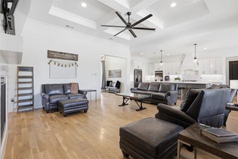 434 Younger Ranch Road Azle TX 76020
