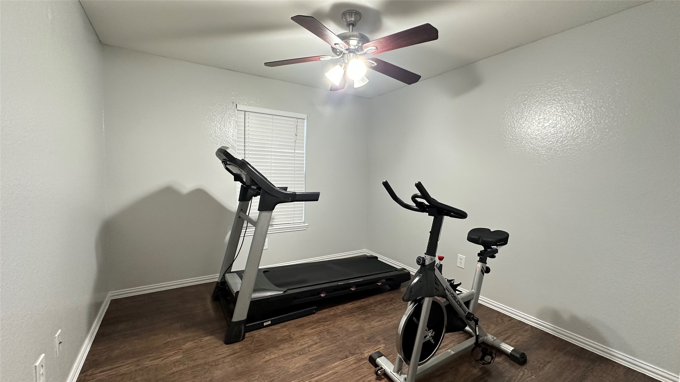 13731 Biggs Street Dallas TX 75253
