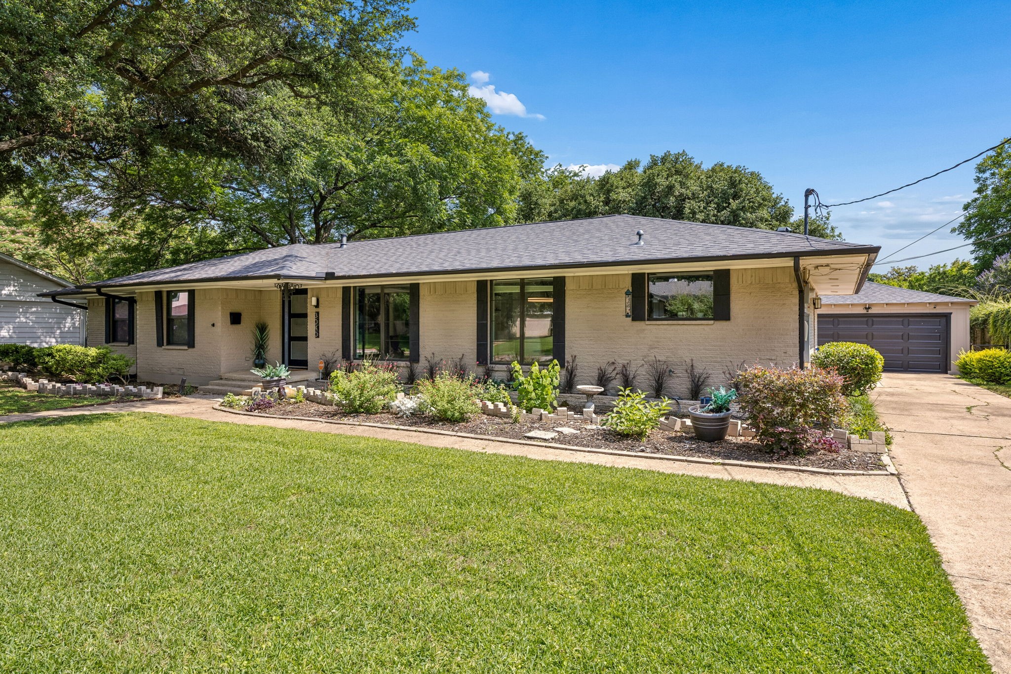 3040 Selma Lane Farmers Branch TX 75234