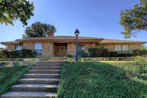 2225 Greenbriar Court Grand Prairie TX 75050