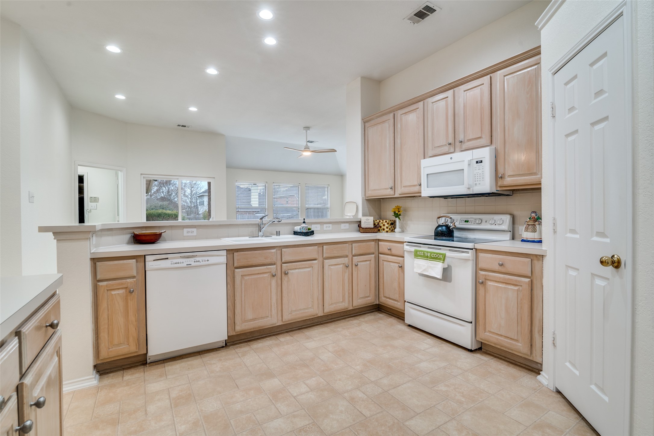 2185 Crestlake Drive Rockwall TX 75087
