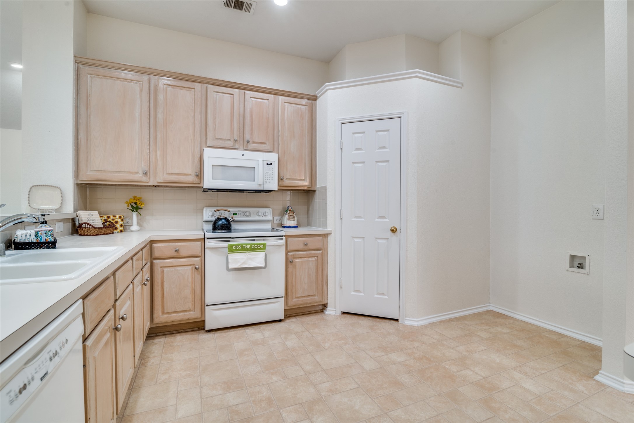 2185 Crestlake Drive Rockwall TX 75087