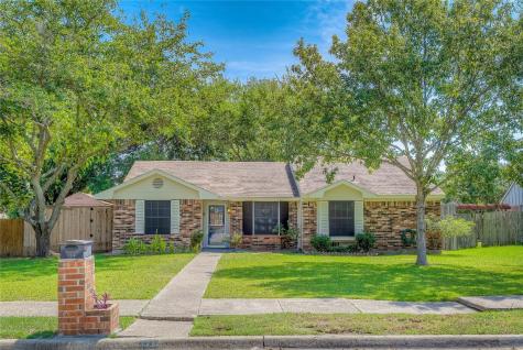 1510 Lavendale Lane Garland TX 75040