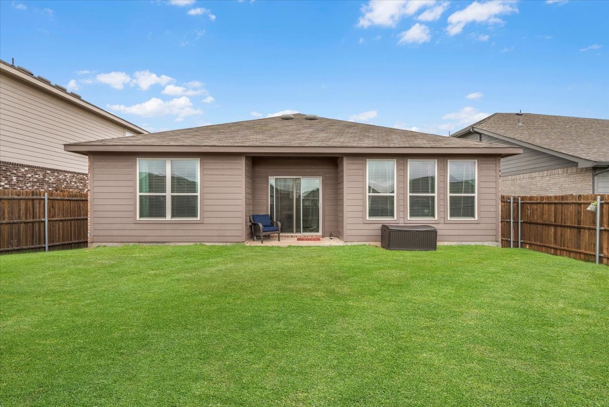 2856 Fox Trail Lane Fort Worth TX 76108