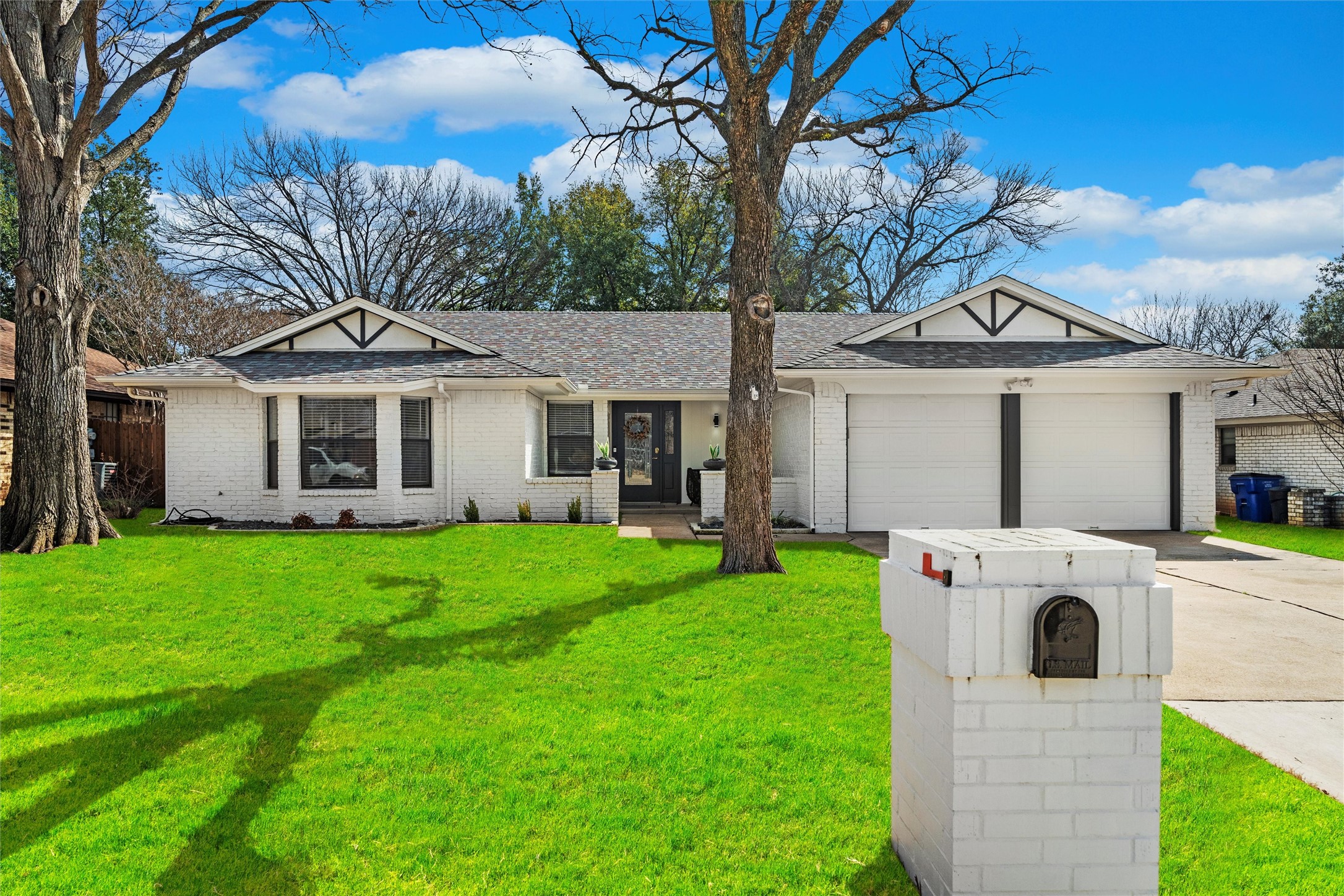 1014 Almond Drive Mansfield TX 76063