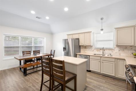 2404 Bowman Avenue Mansfield TX 76063