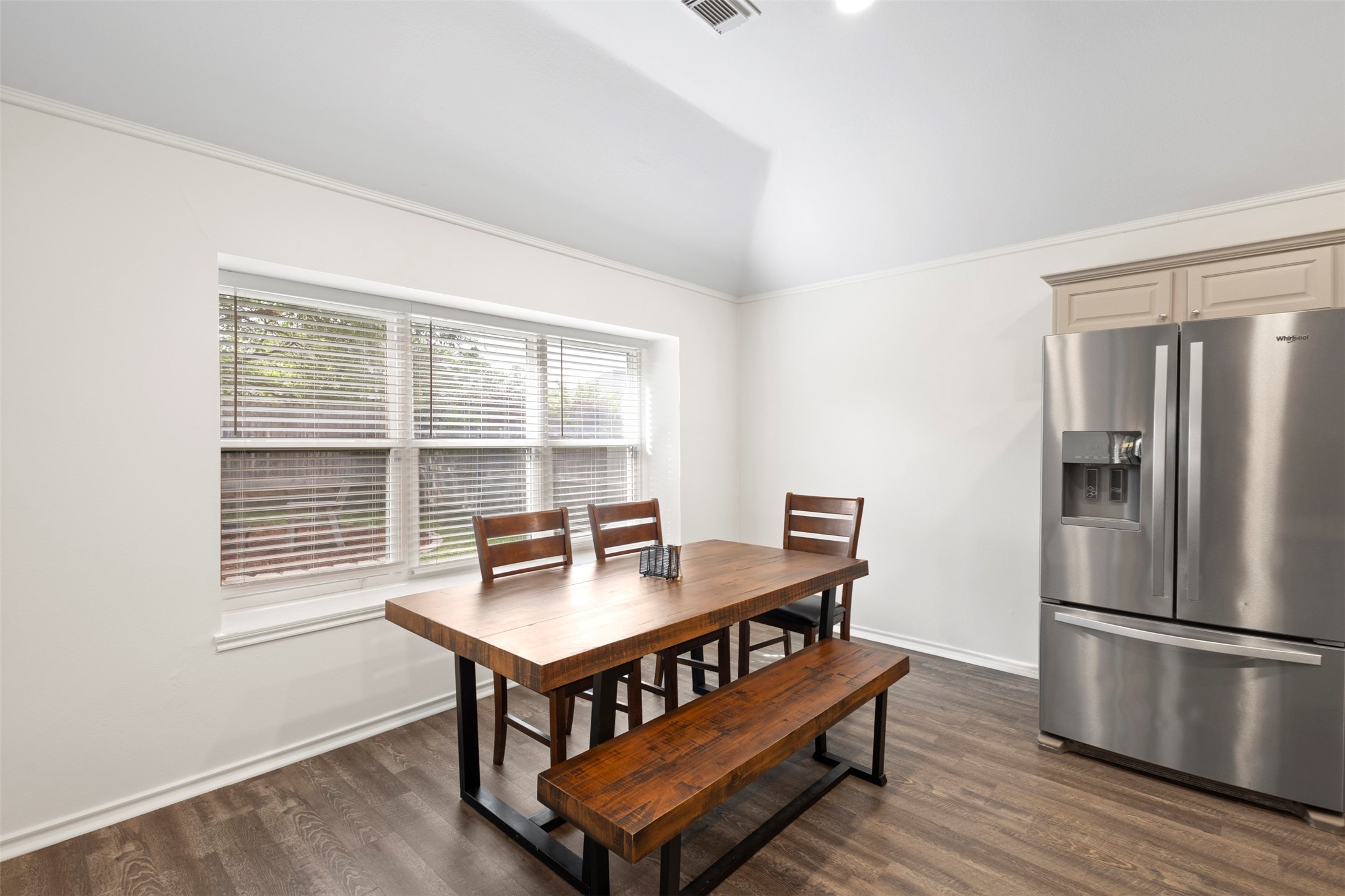 2404 Bowman Avenue Mansfield TX 76063