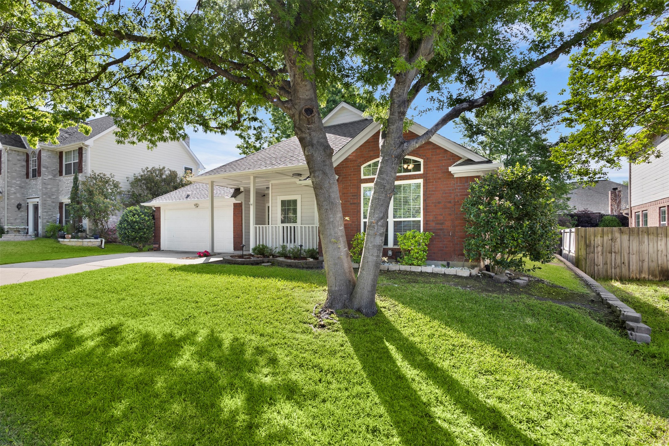 2404 Bowman Avenue Mansfield TX 76063