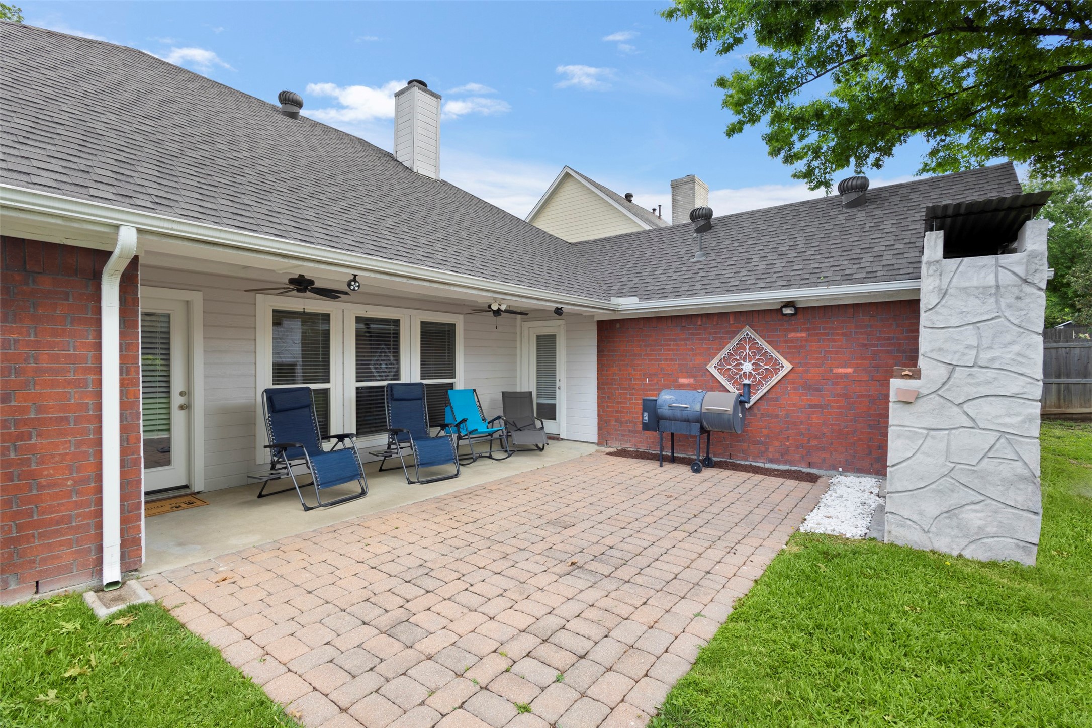 2404 Bowman Avenue Mansfield TX 76063