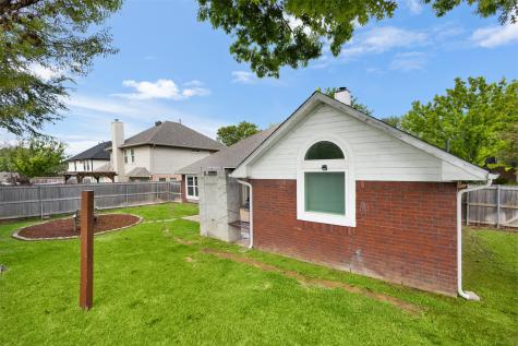 2404 Bowman Avenue Mansfield TX 76063