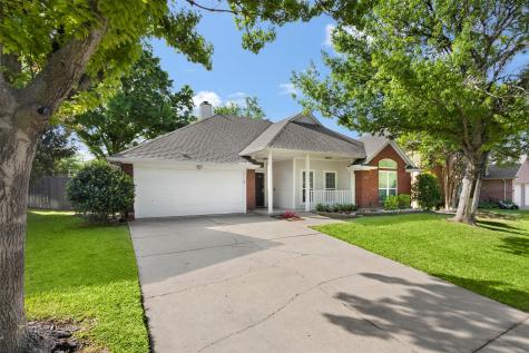 2404 Bowman Avenue Mansfield TX 76063