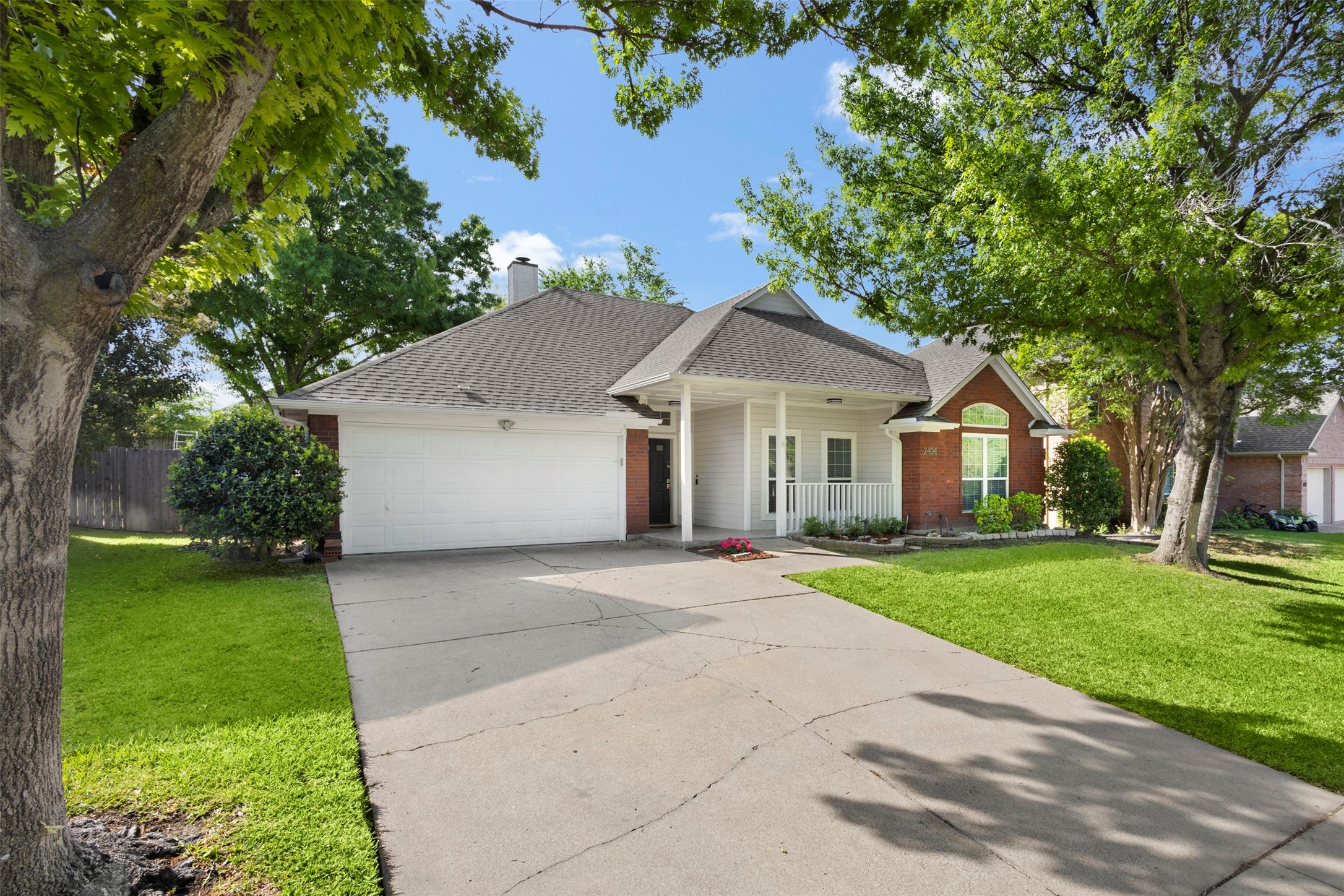 2404 Bowman Avenue Mansfield TX 76063