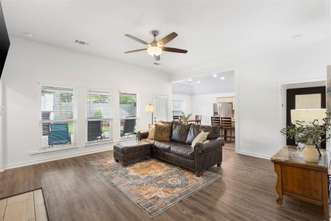 2404 Bowman Avenue Mansfield TX 76063