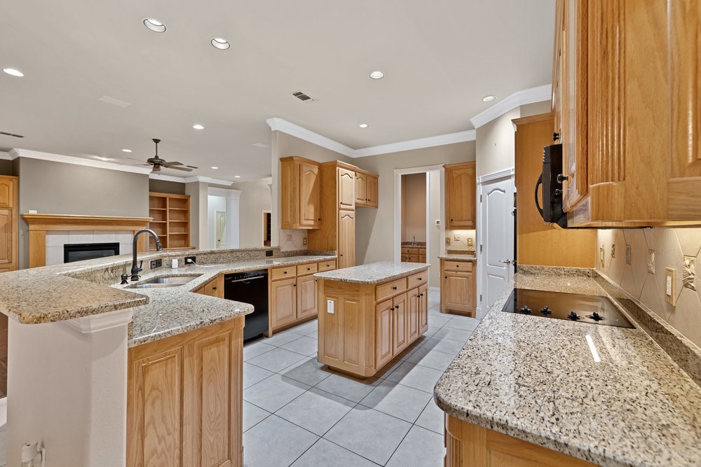 7308 Wooded Acres Trail Mansfield TX 76063