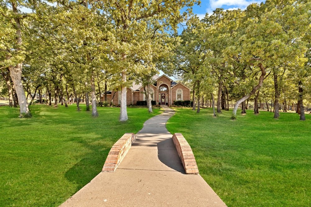 7308 Wooded Acres Trail Mansfield TX 76063