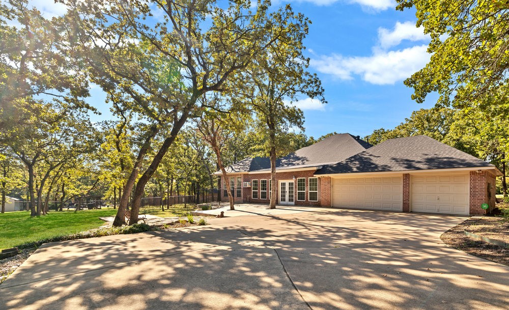 7308 Wooded Acres Trail Mansfield TX 76063