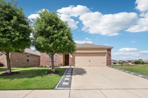 1220 Juniper Princeton TX 75407