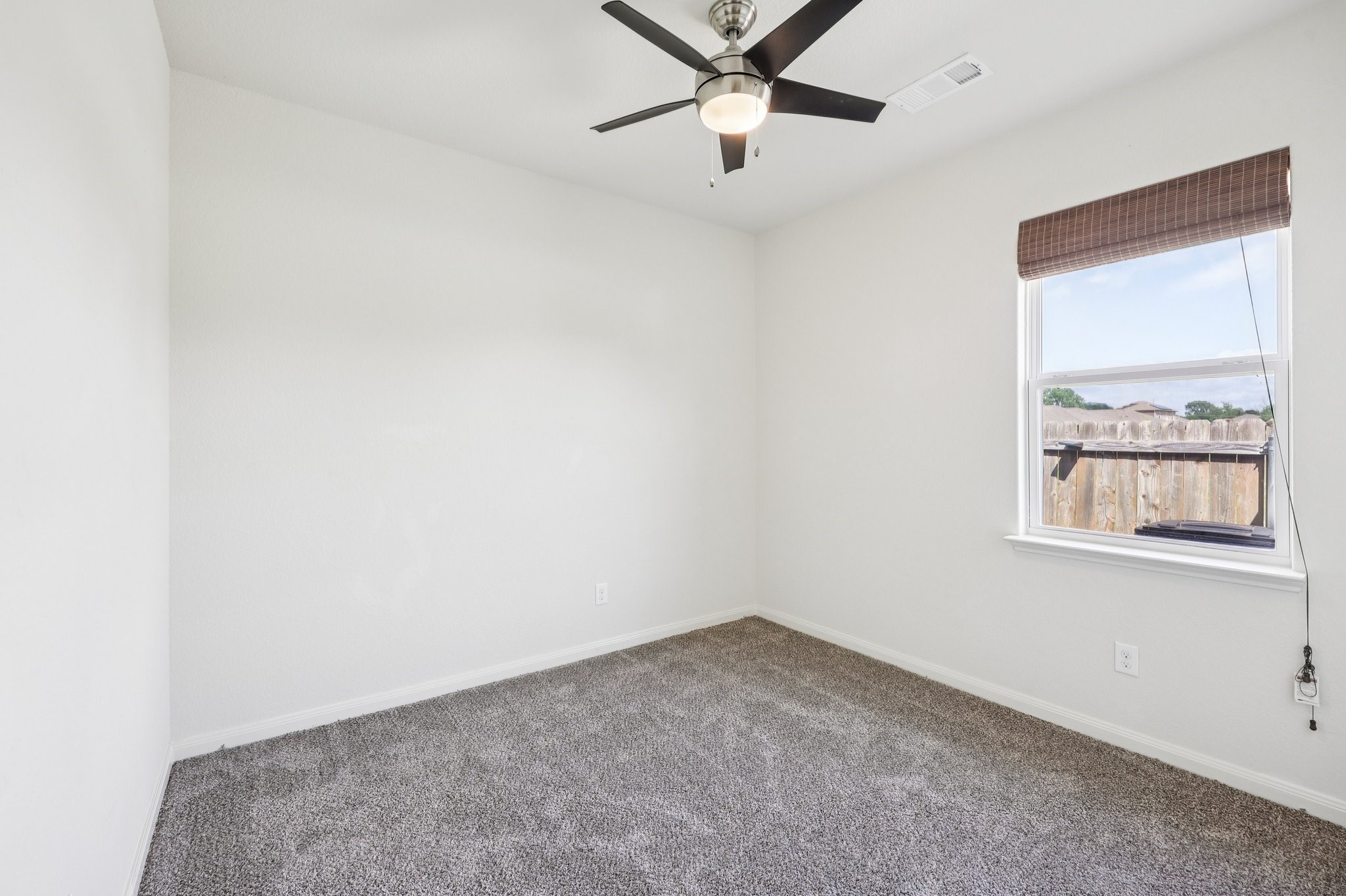 1220 Juniper Princeton TX 75407