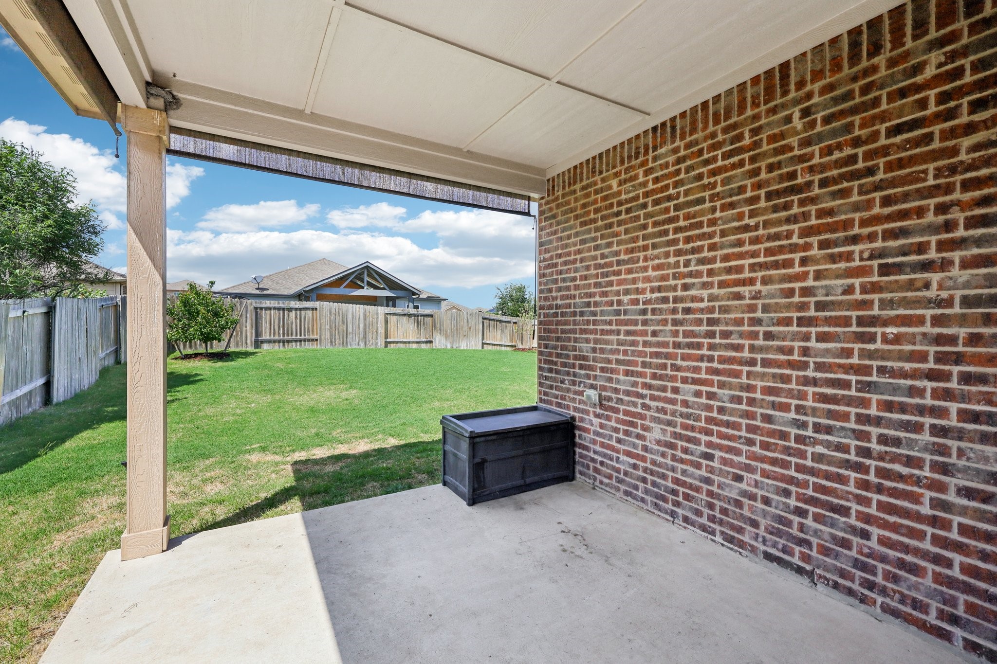 1220 Juniper Princeton TX 75407