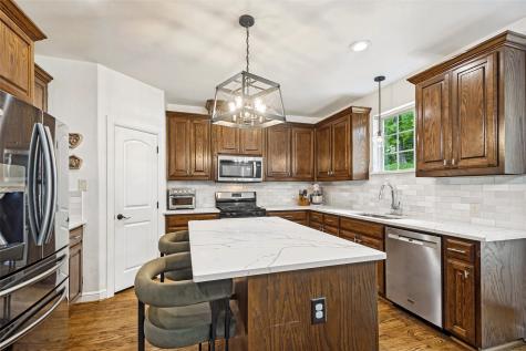 324 Collins Street Argyle TX 76226