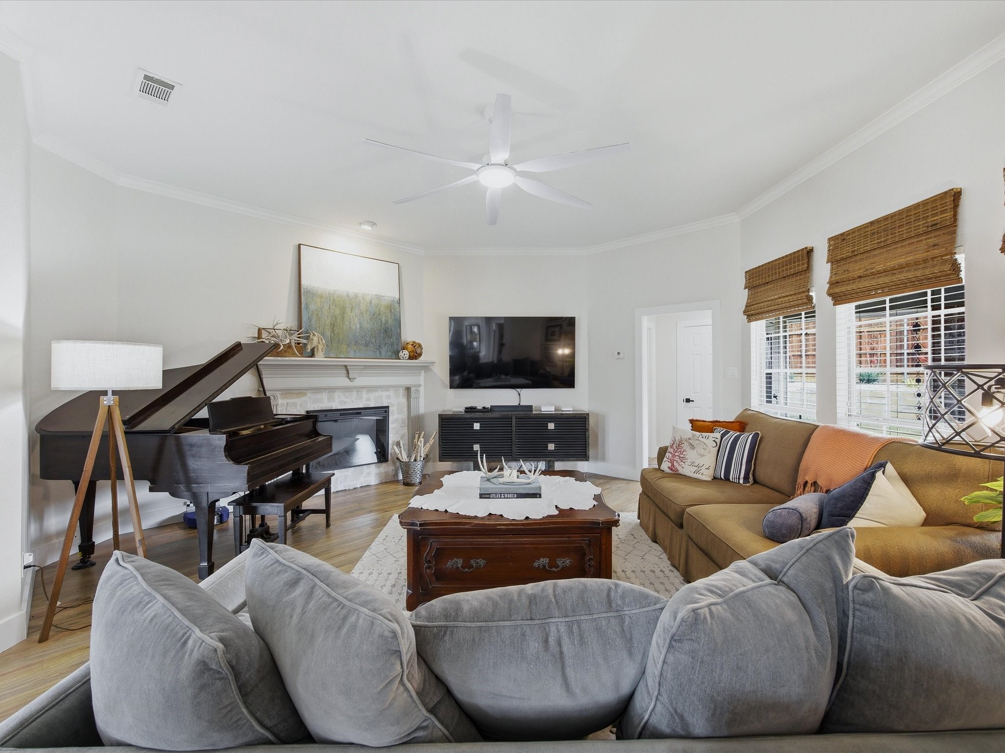 121 Daisey Lane Justin TX 76247