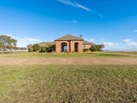 6944 County Road 1230 Godley TX 76044