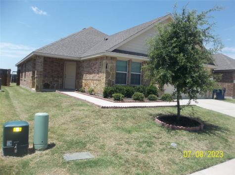 2125 Leona Street Forney TX 75126