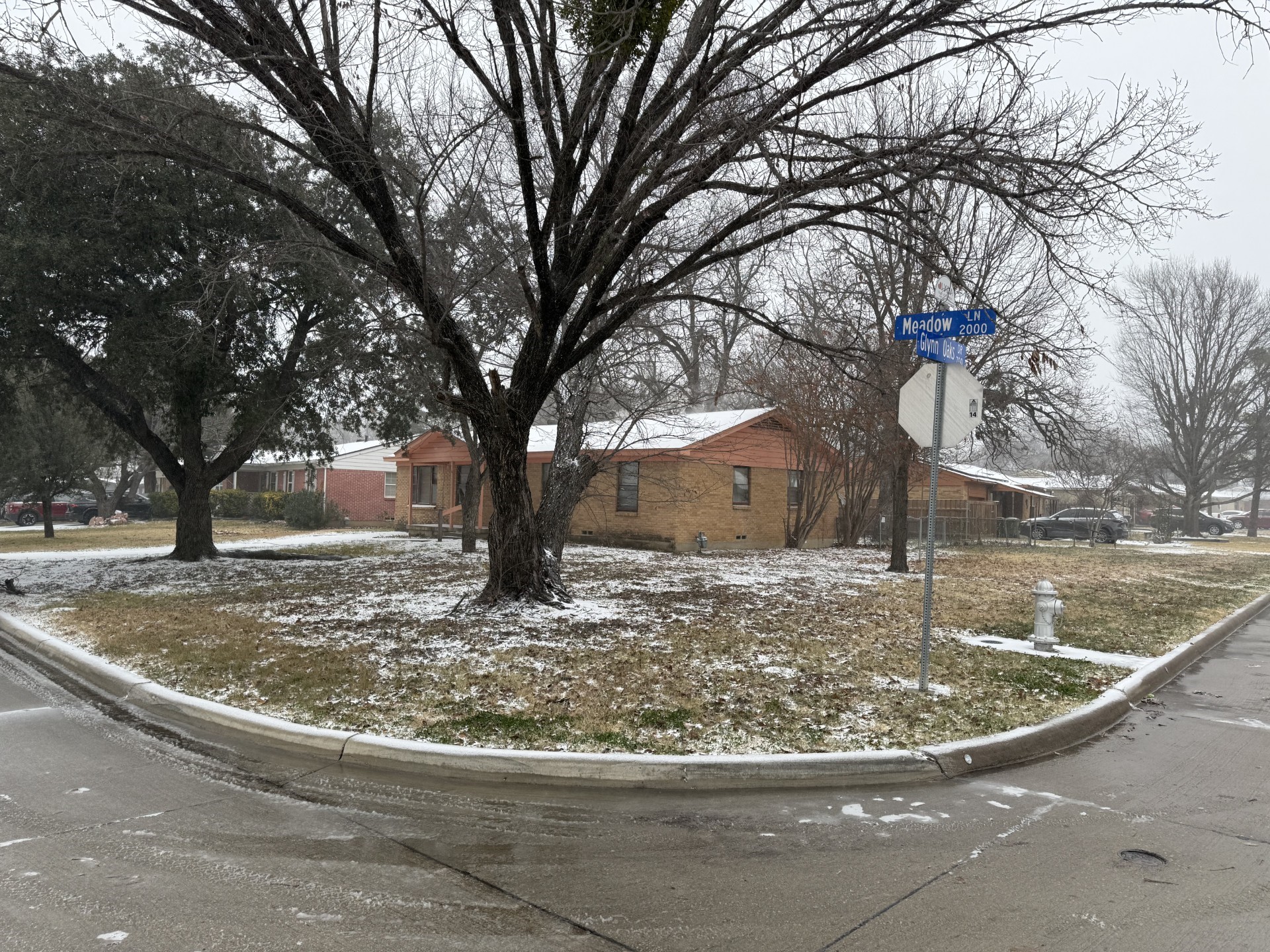1921 Meadow Lane Arlington TX 76010