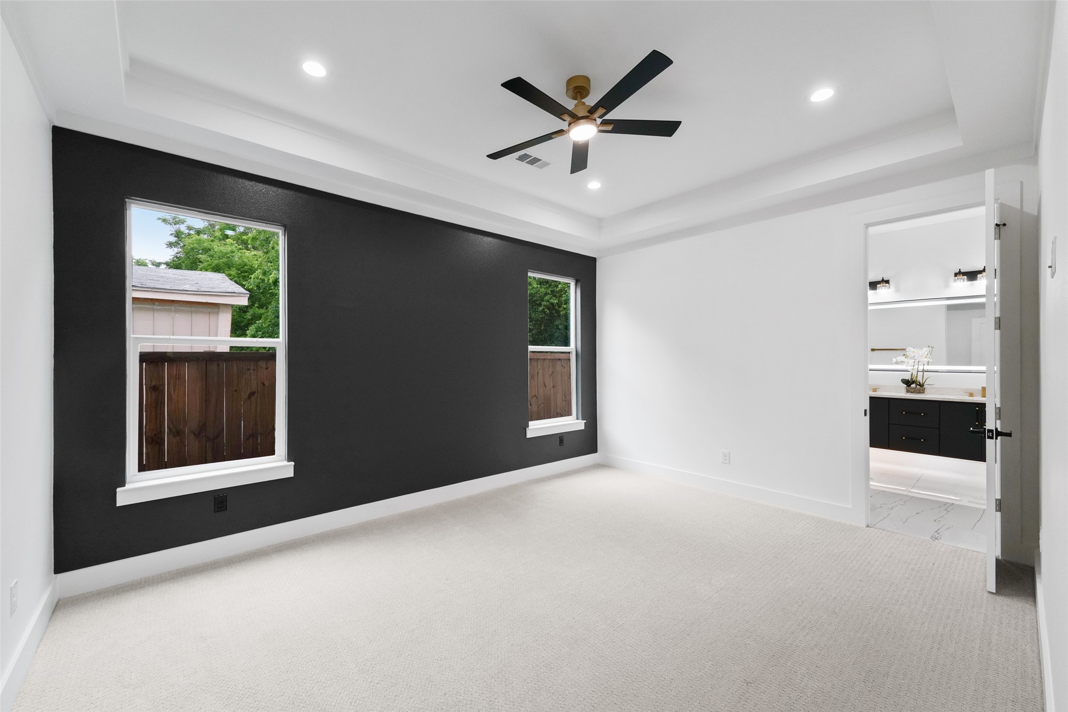 404 Pecan Drive Dallas TX 75203
