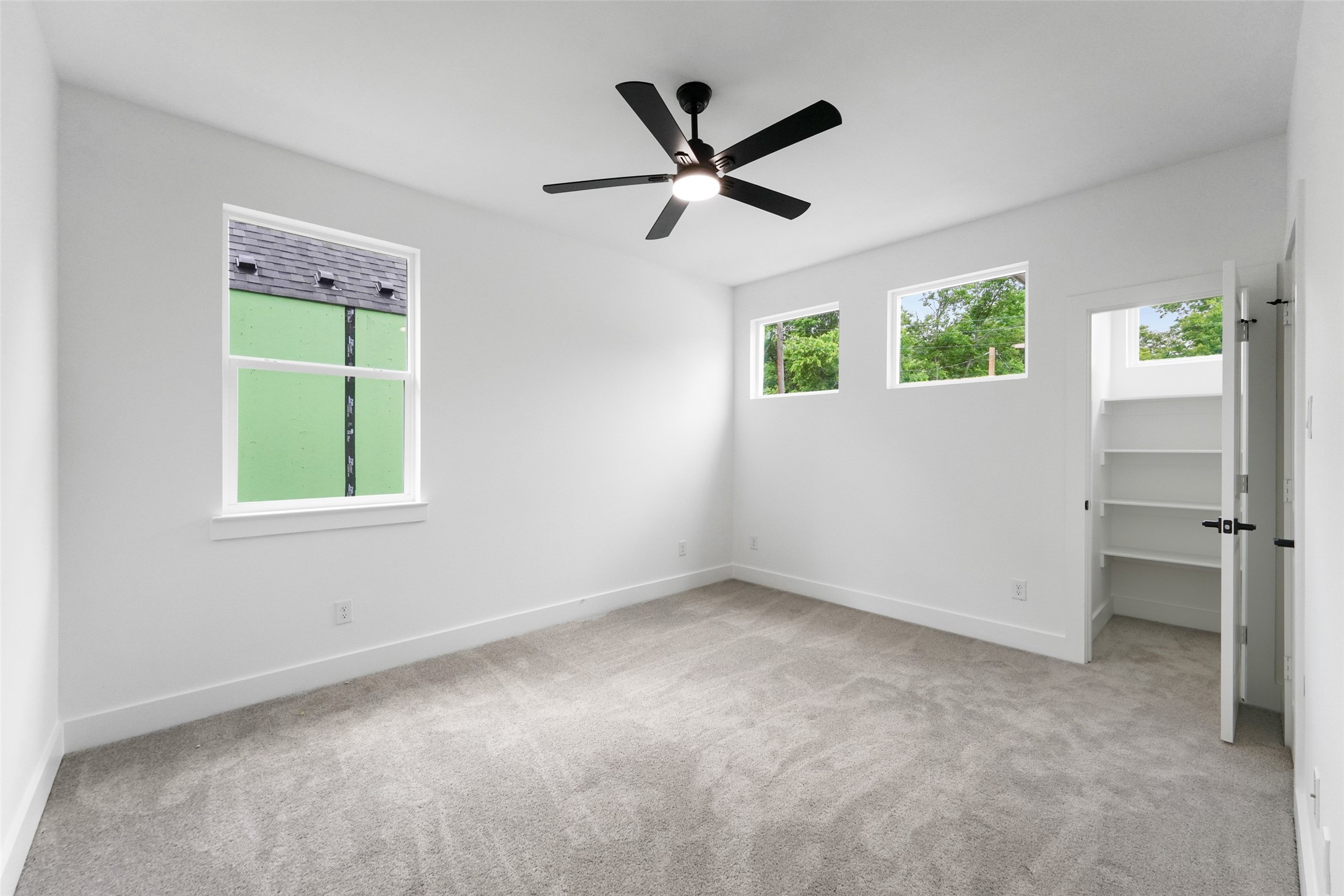 404 Pecan Drive Dallas TX 75203