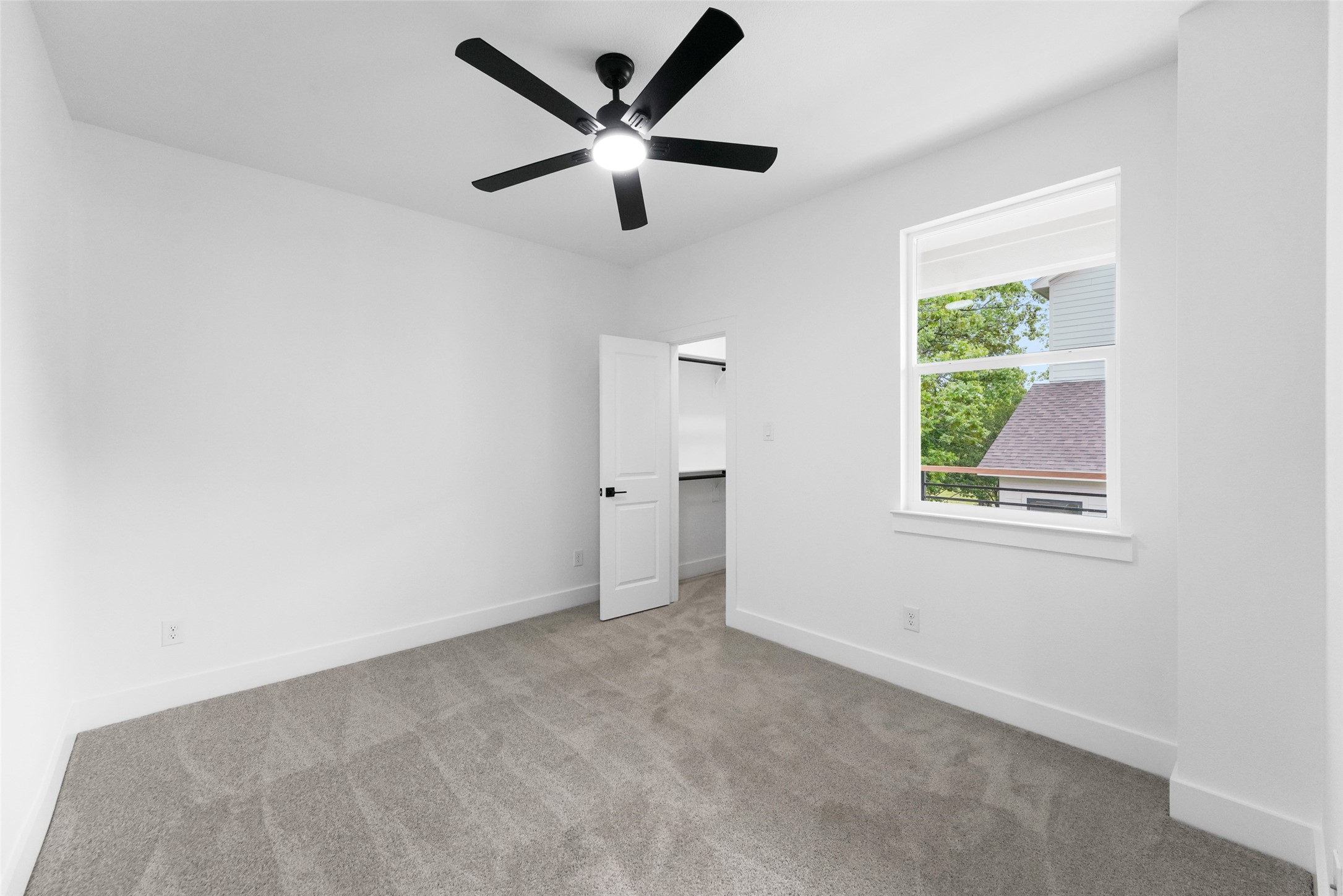 404 Pecan Drive Dallas TX 75203