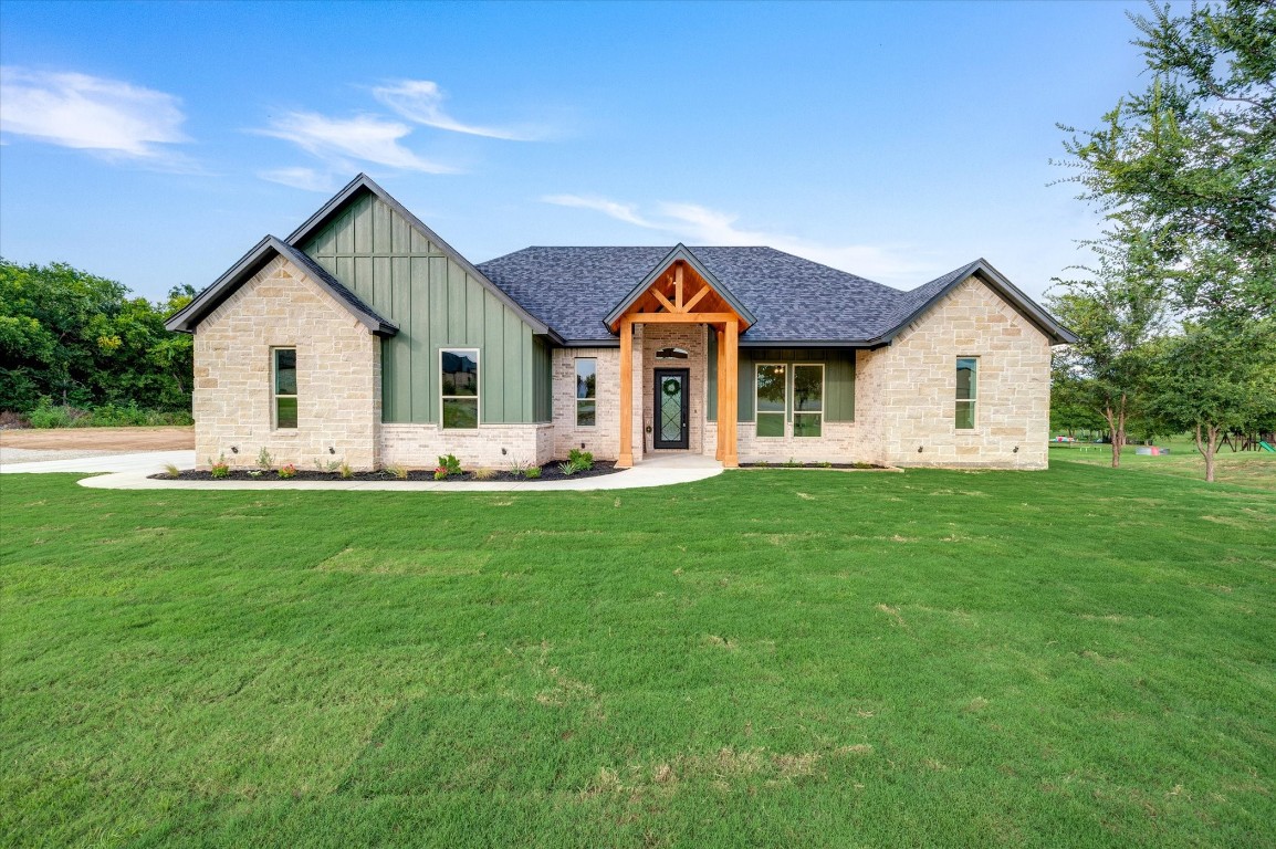 175 Lakota Drive Bridgeport TX 76426
