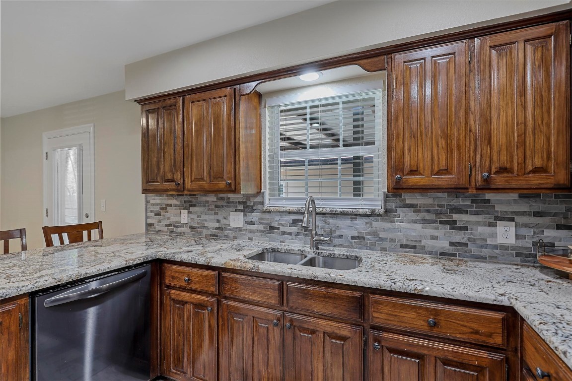 213 NE Brushy Mound Road Burleson TX 76028