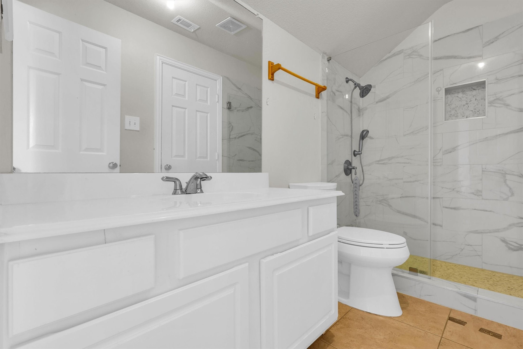 2326 Balleybrooke Drive Lewisville TX 75077