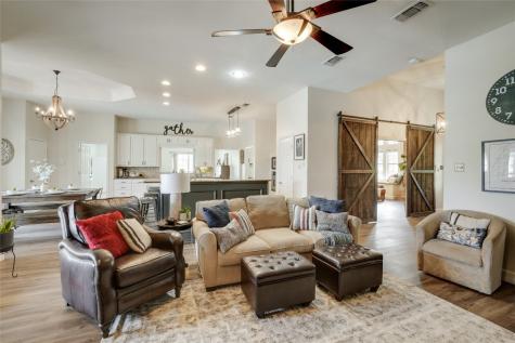 527 Gibbons Road S Argyle TX 76226