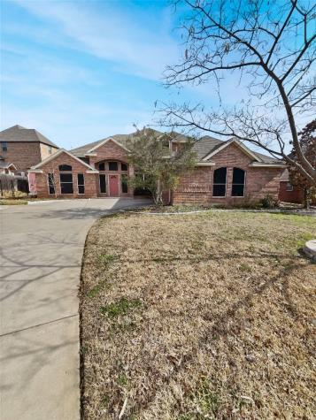 8808 Royal Oaks Drive North Richland Hills TX 76182