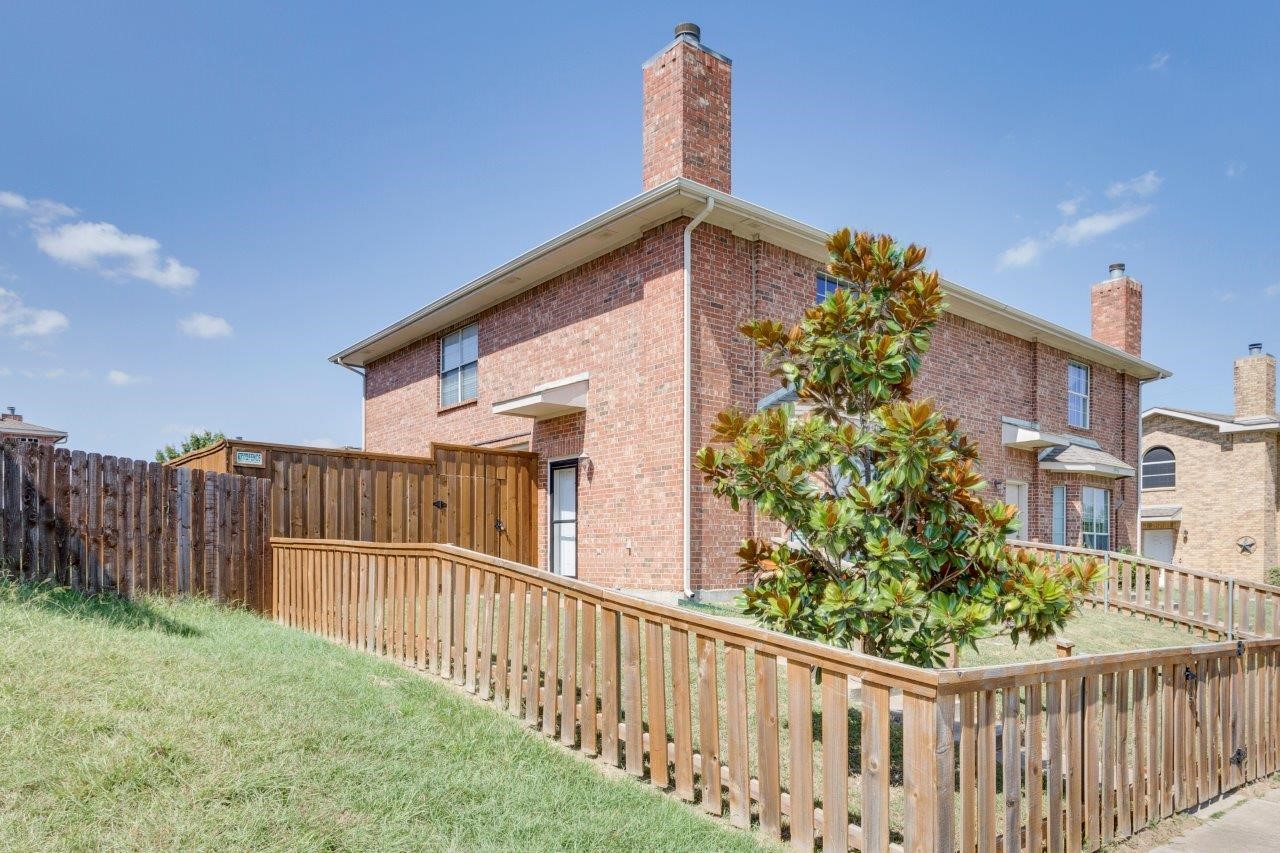 1949 Timber Oaks Drive Garland TX 75040