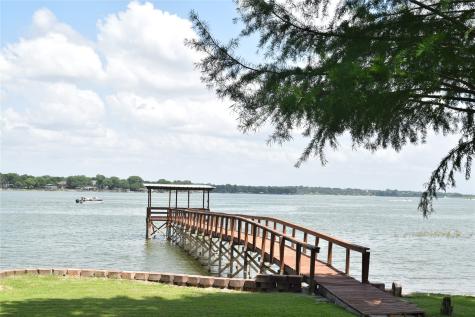 914 W Lake Drive Weatherford TX 76087