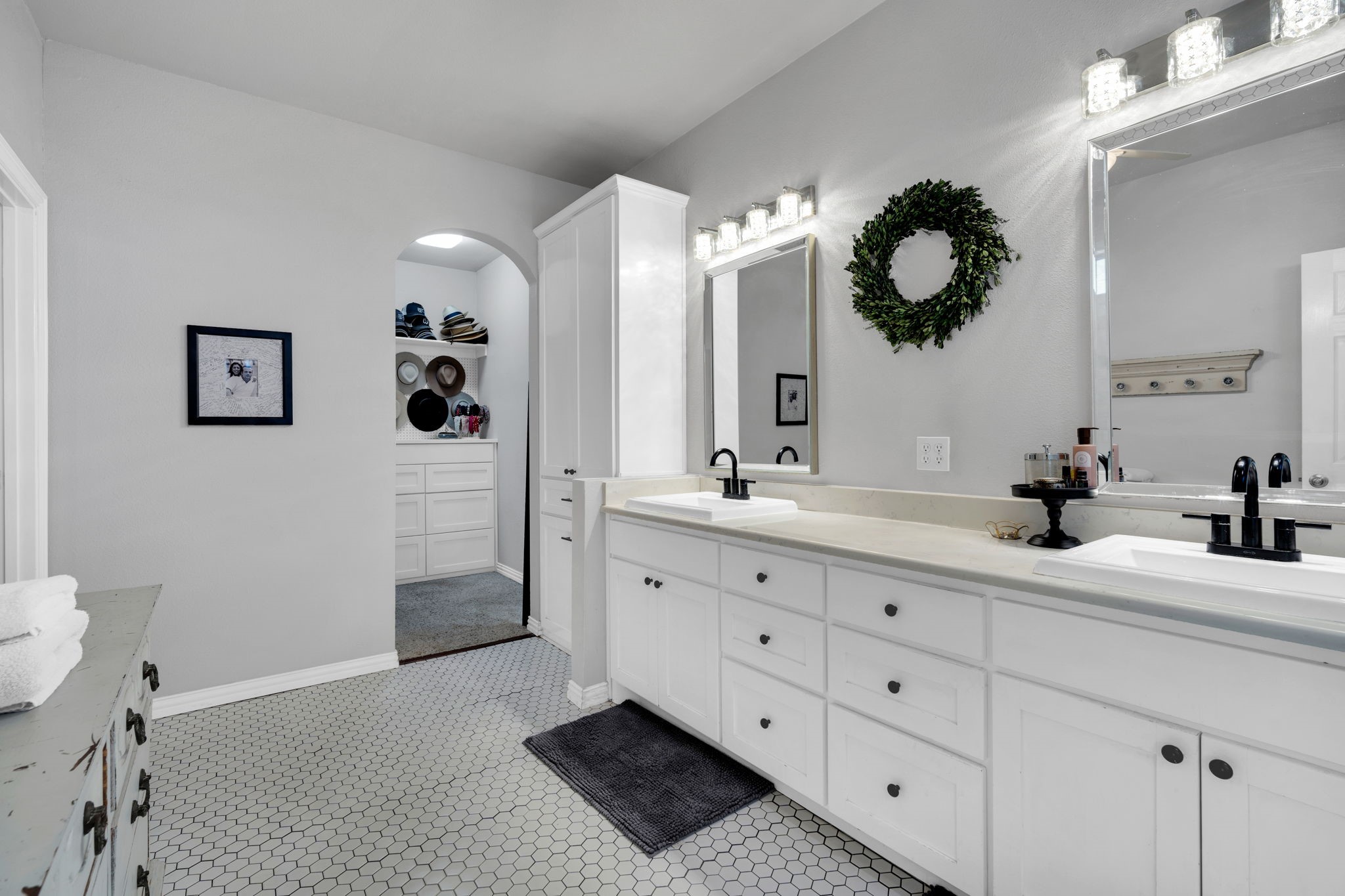 1121 Meghann Lane Waxahachie TX 75167