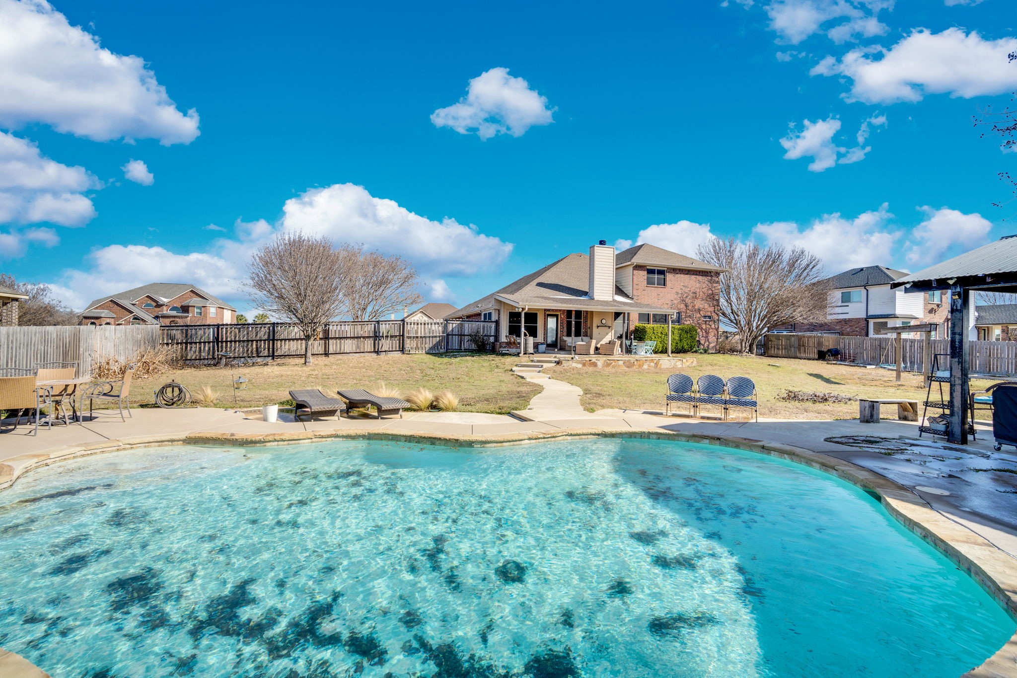 1121 Meghann Lane Waxahachie TX 75167