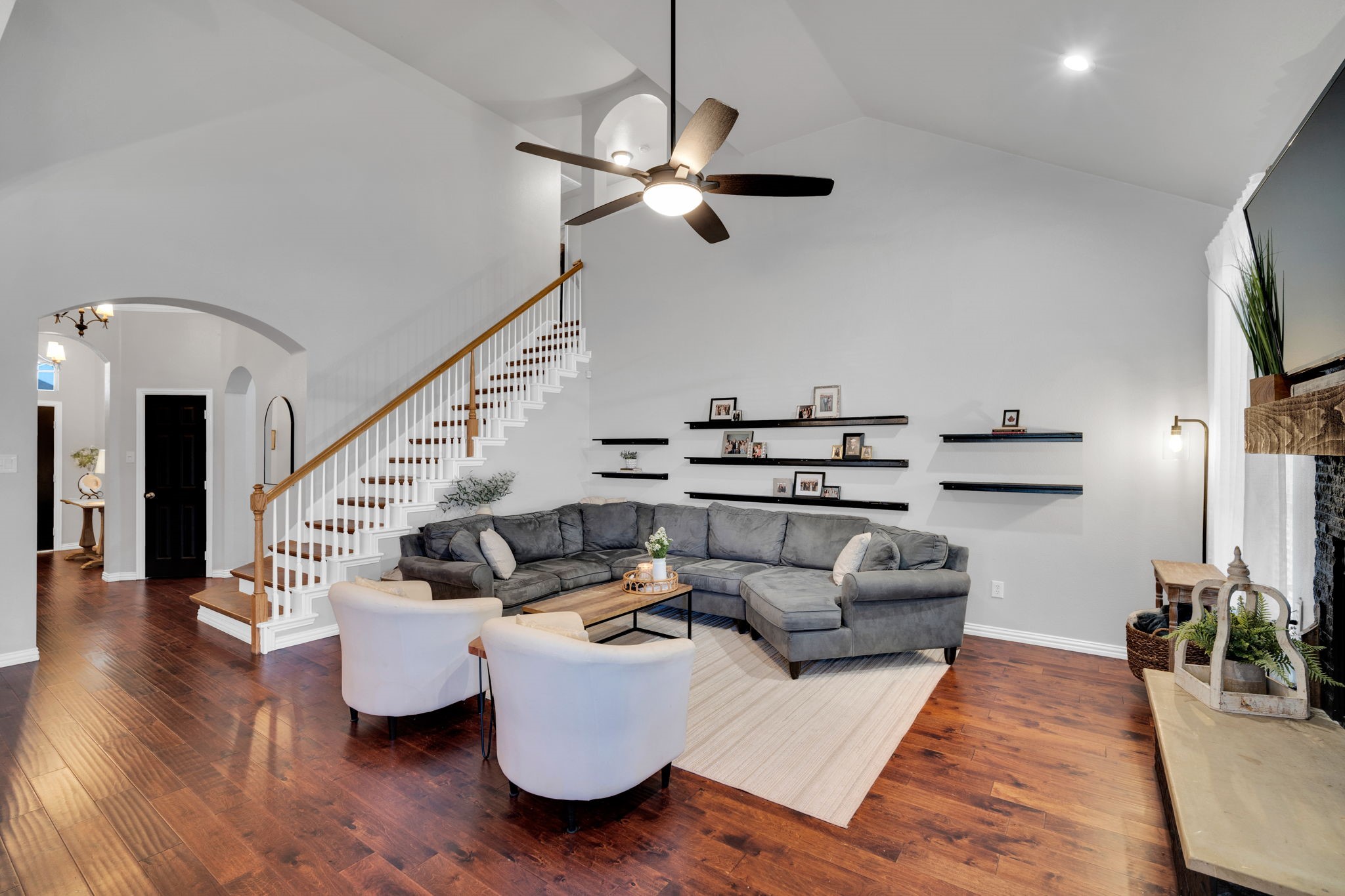 1121 Meghann Lane Waxahachie TX 75167