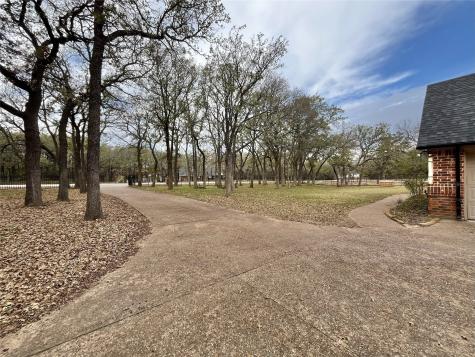 245 Spring Creek Court Paradise TX 76073