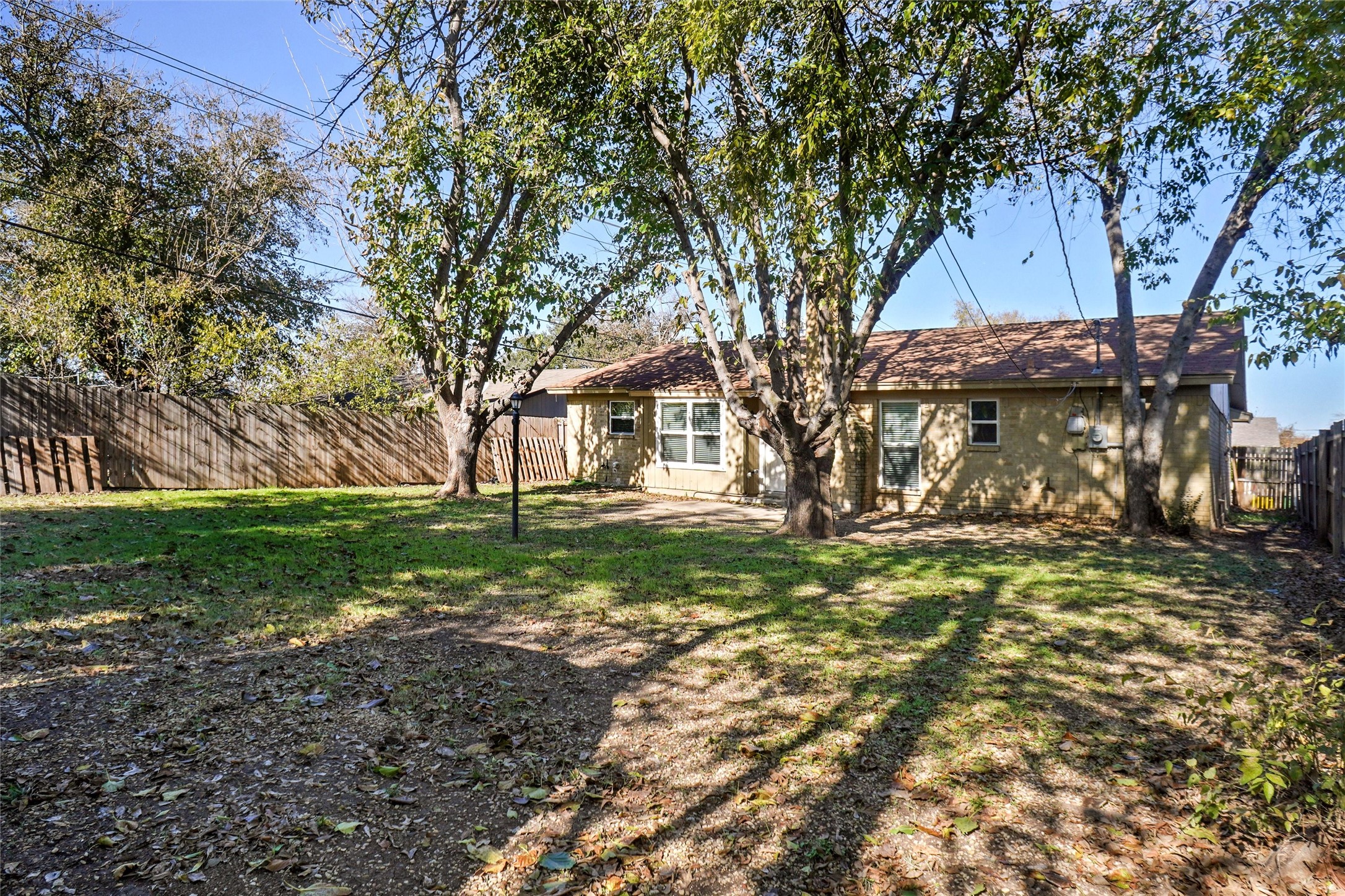 6116 Mackneal Trail Watauga TX 76148